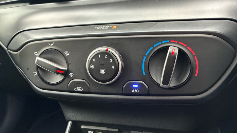 Hyundai BAYON 1.0 TGDi 48V MHEV SE Connect 5dr DCT Petrol Hatchback